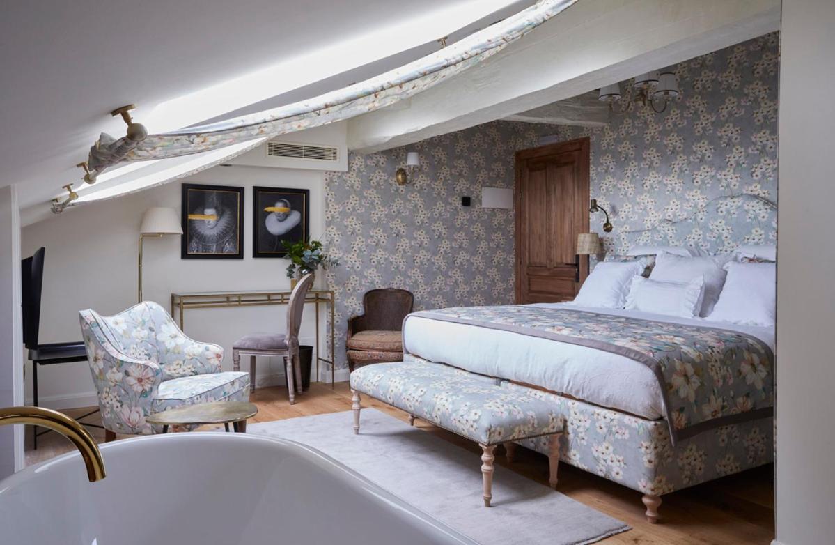 Helguera Palacio Boutique & Antique Vargas Eksteriør bilde